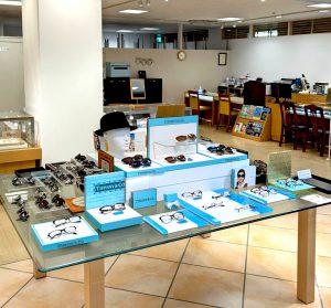 高槻店店頭風景