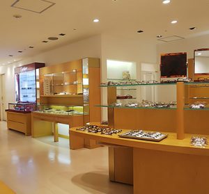 松屋銀座店